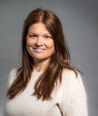 Anna Stål Isaksson är programredaktör vid SVT Programetik som ger publicistisk rådgivning till SVT:s samtliga redaktioner och projekt, bland annat kring frågor om de riktlinjer som finns för public