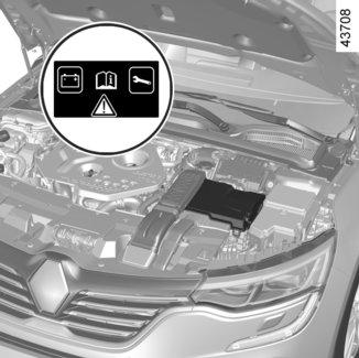 BATTERI (1/2) A 1 1 A Batteriets laddning kan sjunka, framförallt om du använder bilen: vid kortdistanskörning vid stadskörning vid låga temperaturer efter en längre tids användning av