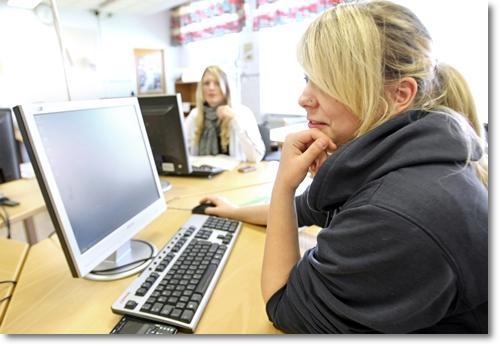 Detta är naturligtvis roligt för oss då elevkullarna på grundskolorna runt om i regionen minskar dramatiskt de närmaste åren.