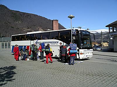 Även själva minibussturen från Mysusaeter, med Rondanes fjäll i bakgrunden, var en upplevelse.