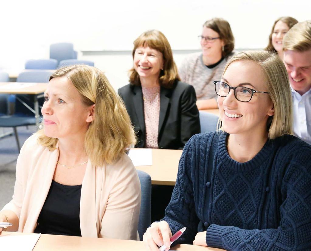 Andra intressanta kurser Framgångsrik intern kommunikation inom offentlig verksamhet Välfungerande intern kommunikation är en förutsättning för att skapa en effektiv och högpresterande verksamhet.