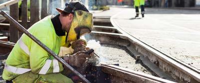 För utbildade motorfordonsmekaniker (bil- och lastbilsmekaniker) är jobbmöjligheterna goda. Att du har körkort är näst intill obligatoriskt för att få ett jobb.