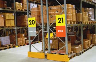 Märksystem Märksystemen är en av många nödvändigheter på lagret och i distributionscentralen. De används för att märka upp gångar och lagerplatser på ett enhetligt och systematiskt sätt.