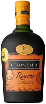 Venezuela - Destilerias Unidas Diplomatico Reserva 8 años En fantastiskt prisvärd mörk rom av högsta kvalitet.