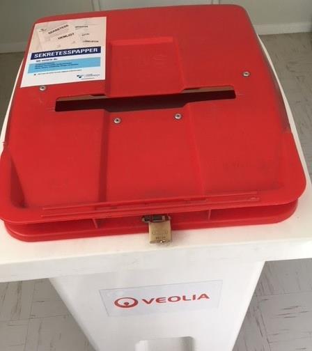 2018-09-13 11241 15 (22) Sekretesspapper Papper med sekretessbelagda uppgifter (ok med klisteretikett) Utskrivna etiketter och postitlappar med sekretessuppgifter Pappers- eller plastpåsar