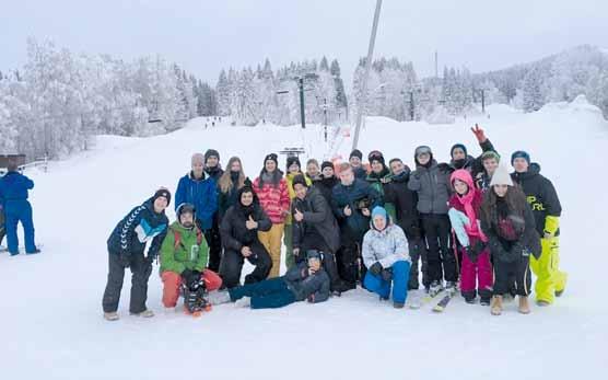 VERKSAMHET Lägerverksamhet Den 5-8 januari arrangerades ett vinteridrottsläger i Romme Alpin.
