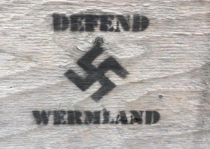 DEFEND WERMLAND Defend Wermland är vad som kallas för ett mannaförbund 7 som leds av en person som tidigare var aktiv i det nazistiska partiet Svenskarnas parti.