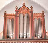 klassiska världen framförs med sång, piano och orgel.
