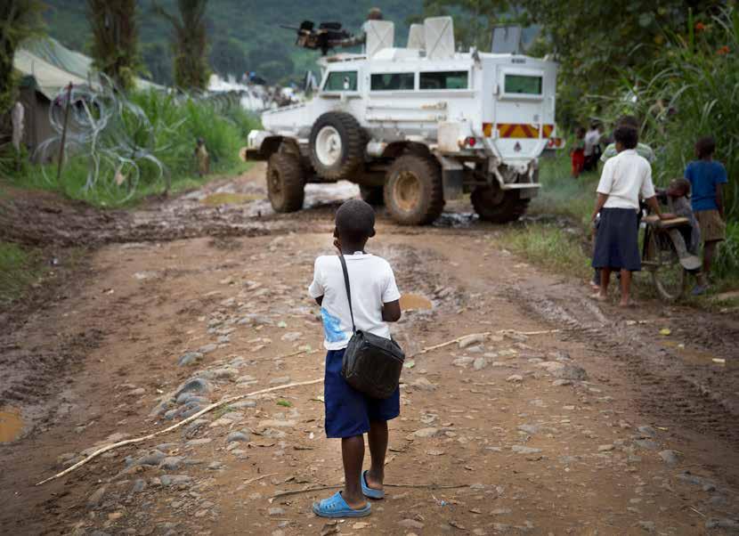 Foto: UN Photo/Sylvain Liechti 2. FRÅGAN OM BARNSOLDATER Ett stort problem i konflikten i DR Kongo är användningen av barnsoldater.