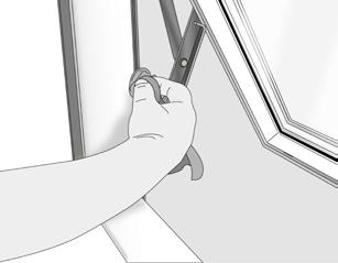 Ta tag om nederkanten och för den lätt uppåt tills du når handtaget - LUTA DIG INTE UT. När fönstret stängs hakar öppningsspärren automatiskt i igen. Lås upp Lås Skötsel.