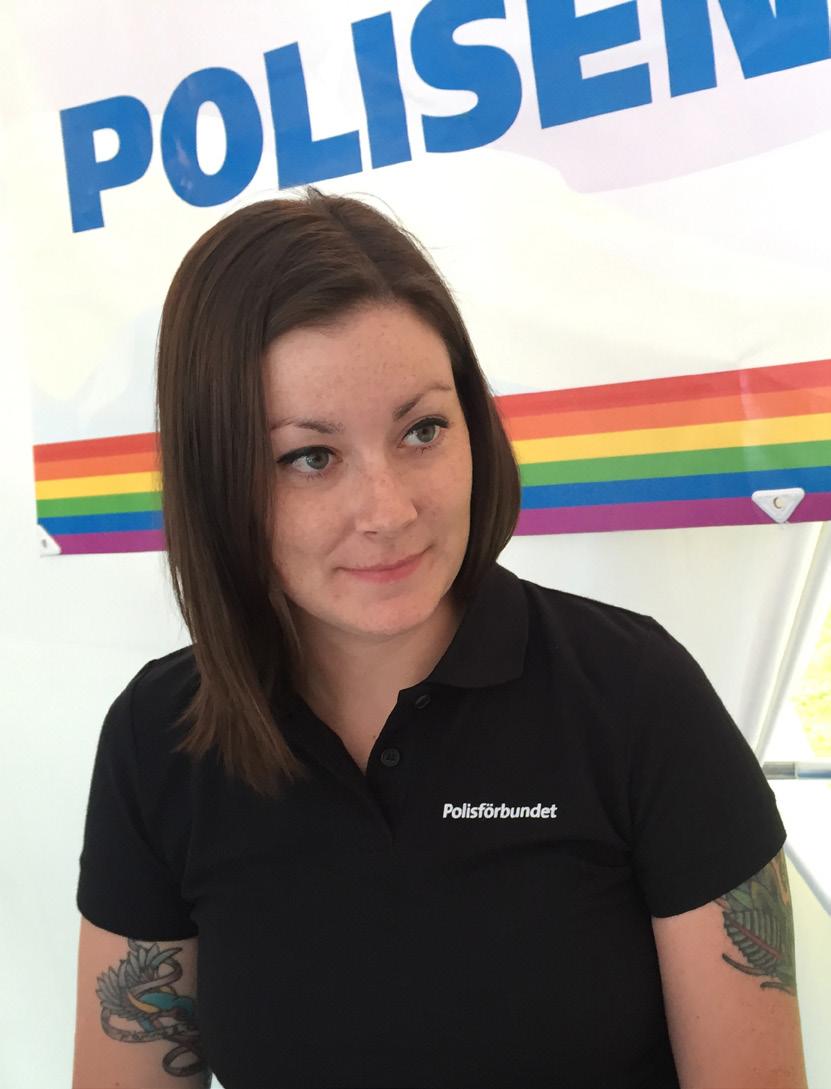 ÅRET SOM GICK JÄMSTÄLLDHET OCH MÅNGFALD JÄMSTÄLLDHET OCH MÅNGFALD På Stockholm Pride medverkade ett antal förtroendevalda för Polisförbundets räkning.