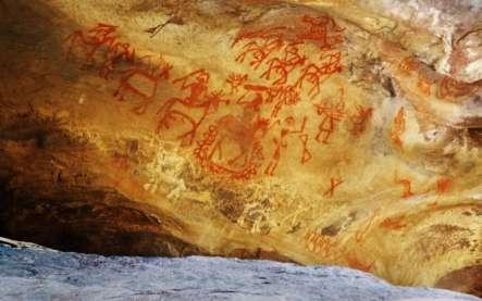 När Marco Polo besökte området på 1200-talet rapporterade han om hur halvön var så rik på naturgas att det överallt brann naturliga eldar.