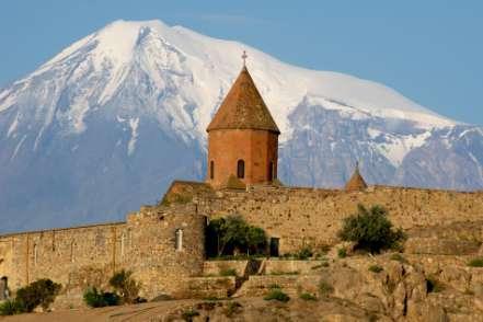 Dag 11 Sevan - Selim Karavanserai - Noravank - Areni - Khor Virap - Jerevan Resan går vidare söderut.