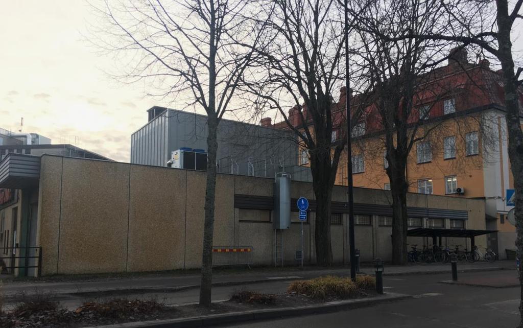 Åkes sko Även denna vägg bidrar till ett första intryck för många resenärer.