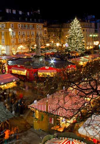 På denna resa får du chans att njuta av traditionellt julfirande på italienskt vis. Dag 1. Hemorten Garda Vi flyger med mellanlandning till Milano.