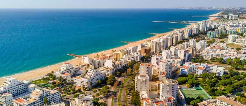 15 dagar fr 12 975:- Algarve Portugals semesterparadis Vi besöker det behagliga och gästvänliga Algarve i södra Portugal. Här finns mysiga hamnstäder och semesterorter som ligger vackert längs kusten.