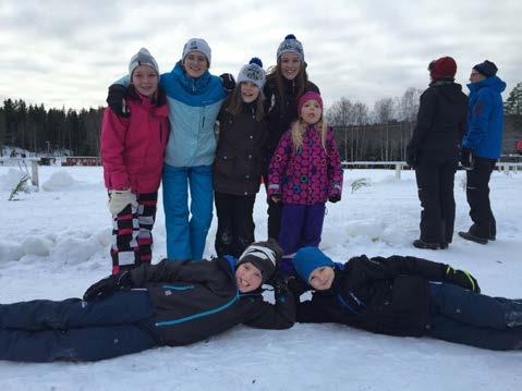 Skidor - Tour de Småland Tour de Småland är en av vinterns viktigaste tävlingar eftersom man kan bli direkt uttagen till ICA-Cup/Folksam cup. Tävlingarna är på både lördagen och söndagen.