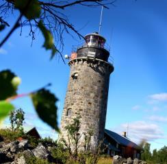 Andra hinder är ju vädret och havet som verkligen kan vara vresigt med snabba omslag likt vårt västerbottniska fjällväder.