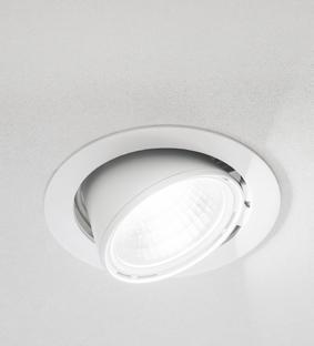 LUNA MINI Infälld LED-spotlight tillverkad i pulverlackerad aluminium med passiv kylning.