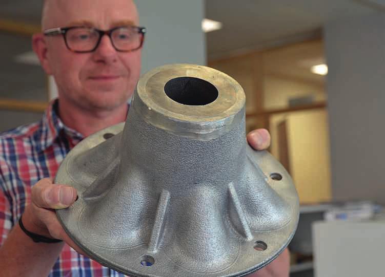 LÄTTVIKTSLÖSNING MED RÄTT EGENSKAPER PÅ RÄTT PLATS Att genom sammangjutning nå en viktminskning på minst 30 % på ett lastbilsnav utan försämrad prestanda.