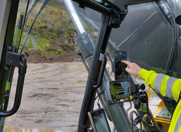 3 presenteras ett aktivt tryck i ett mätinstrument, en demonstrator, vilket registrerar en aktivitet