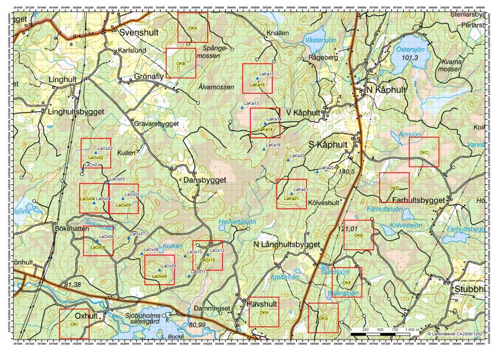 Figur 1. Karta med de olika rutorna markerade. Rutor markerade LaOxN och LaKåN har ett vindkraftverk i mitten medan rutor markerade OKA-I betraktas som opåverkade av vindkraftverken. Tabel 1.