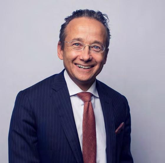 Vd har ordet JOACHIM HALLENGREN, VD OCH KONCERNCHEF Med vår breda geografiska spridning, vårt diversifierade erbjudande och vår starka finansiella position är vi väl positionerade för att fortsätta