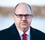 Fackföreningar runt om i världen arbetar också för människors rätt att utöva demokratiskt inflytande, stärka demokratiska processer och institutioner och säkerställa efterlevnad av rättsstatens