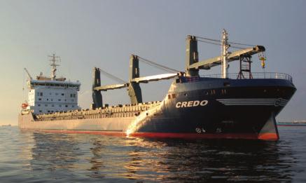 Figur 2.1. Credo, med hemmahamn på Donsö, sveriges tredje största efter Stockholm och Göteborg, är ett exempel på ett modernt svenkflaggat självlastande/lossande bulkfartyg.