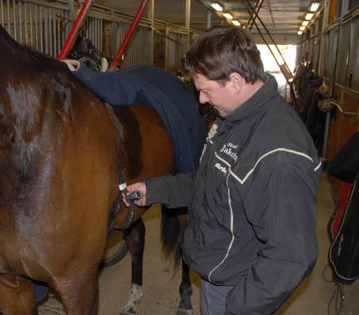 SAMMANFATTNING ANTAL 1 2 3 SEGER% PLATS % INKÖRT 32 3 8 2 9% 41% 288.300:- MAGNUS HAR ORDET.