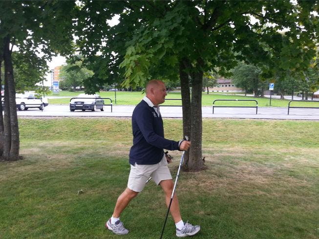 Boll & Fjädrar Mölndals TK- Tennis Aktivitet: Tennis Plats: Kungsbackavägen 86 Tid: Måndag torsdag 07.00-23.00 Fredag lördag 07.00-19.00 Söndag 07.00-23.00 Kostnad: FaR- mottagare: 100 kr/ tim.