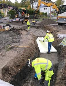 Avloppet från Nacka I förra numret av Nya Meddelanden kunde vi berätta om HSB Telegrafens planer att ansluta en avloppsledning till pumphuset i Breviks båthamn. Arbetet har nu börjat.