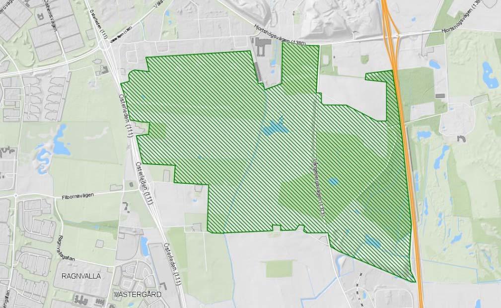 planområde Bruces skog Naturreservatet Bruces skog markerat med grön skraffering. Planområdet markerat med svart, streckad linje. 4.