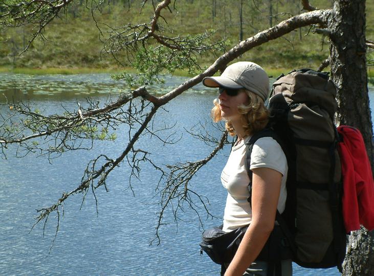 Flera bildspel med anknytning till kulturen i Leksand och Dalarna. Museibutik med försäljning av by- och hembygdsböcker, CD-skivor, bonader, vykort m.m. På älvbrinken vid kyrkallén ligger kulturhuset med vackert och innehållsrikt bibliotek, museum och lokalhistoriskt arkiv.