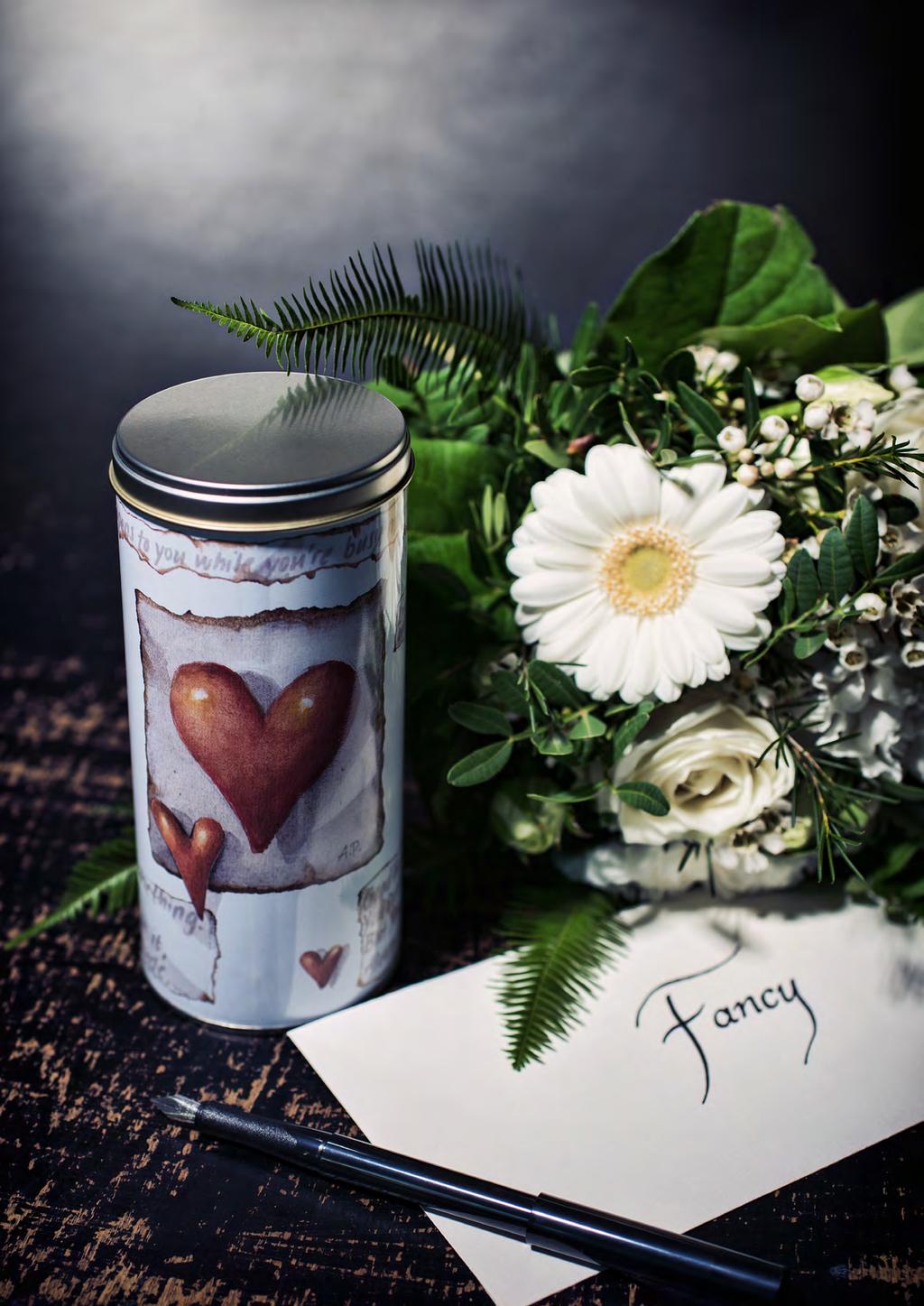 Vi kan hjälpa dig från idéskiss till färdig produkt Fancy Gift Rund 105*125 mm Oktagon