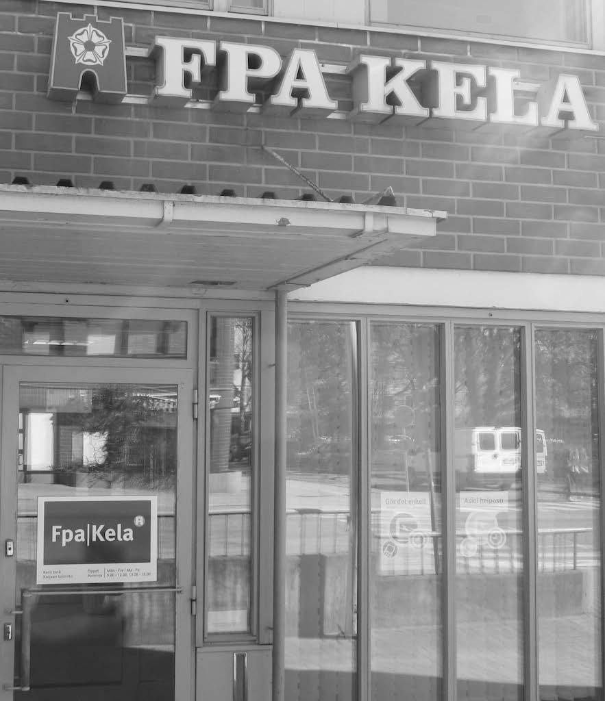 VÄINÖ SYRJÄLÄ Bild 5: Två parallella namn på en offentlig institution: Folkpensionsanstalten i Karis.