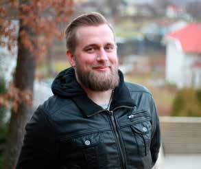 Emil Forsberg, reparatör och regionsrådsledamot i OK som tror på styrkan i att göra
