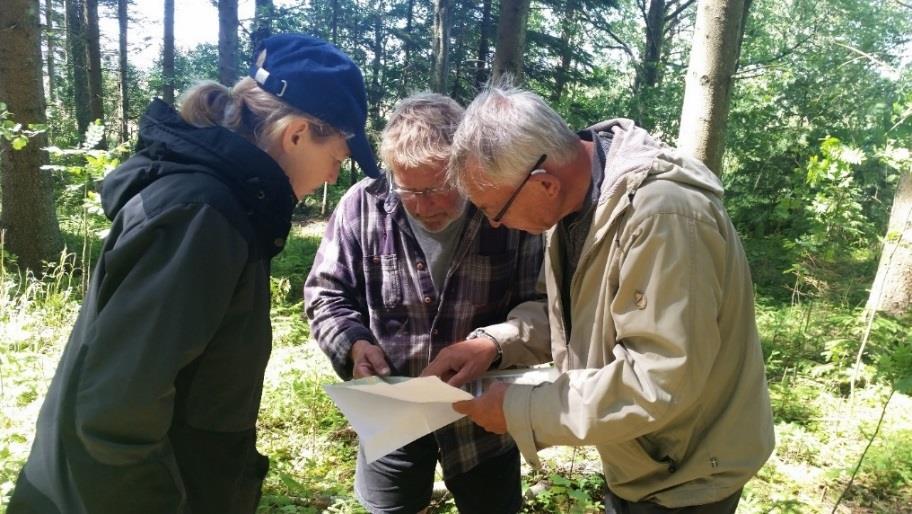 Länsstyrelsens fornlämningsregister är ett viktigt underlag innan åtgärder planeras. Undvik platser som påverkar fornlämningsområden eller känsliga kulturmiljöer.