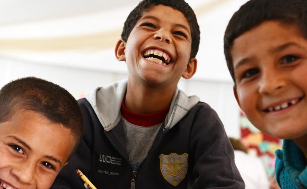 Photo credit: Chris de Bode/Save the Children WAXYAABAHA ADIGA XAQA U LEEDAHAY HADDII AAD 18 SANO KA YARTAHAY Maamulka degmada waxaa mas uul ka saaran iney caawiyaan iyo kaalmeeyaan carruurta