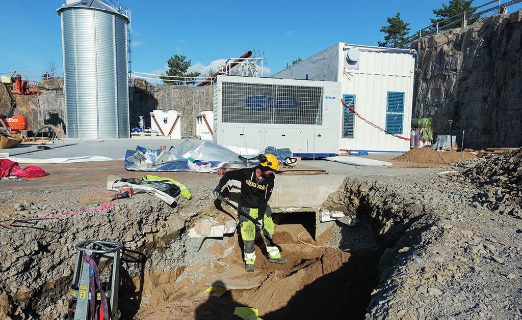 Henriksdals reningsverk är ett av Sveriges största avloppsreningsverk och är till största delen insprängt i berg.