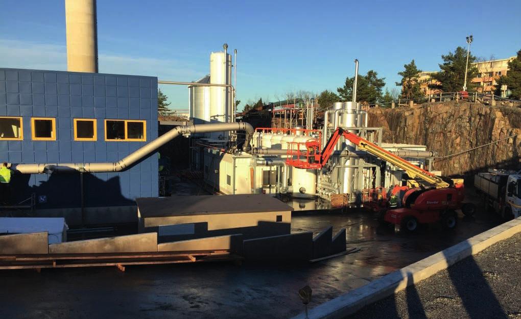 Restprodukter från reningsverket skall utgöra råvaran för en biogasproduktion uppförd av Stockholms Vatten belägen precis bredvid reningsverket.