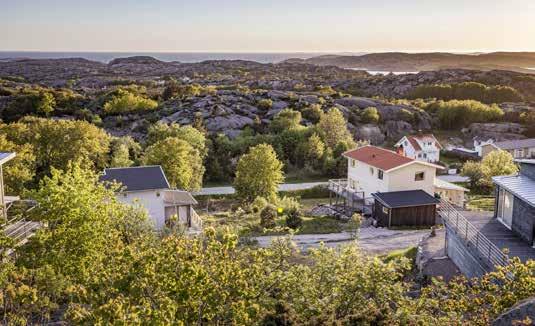 En annan aspekt som är mycket positiv med att bygga på attraktiva lägen i Norra Bohuslän är att den bebyggda fastighetens värde ofta överstiger investeringskostnaden så fort byggnaden står klar.