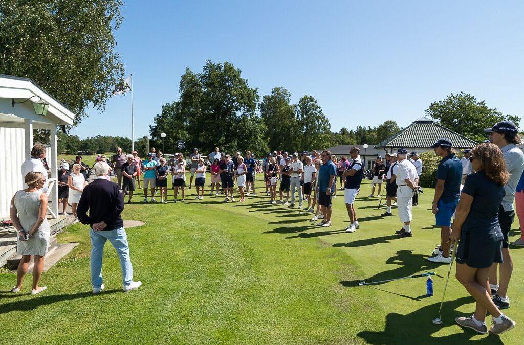 Avbokningsregler Ankomstregistrering ska ske i receptionen senast 15 minuter innan start. Varje spelare är ansvarig för sin egen ankomstregistrering.