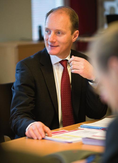 Innehåll Innehåll Översikt 4 VD-ord 6 Affärsidé, mål och strategier 8 Marknad 10 Verksamhetsöversikt 14 Studsviks erbjudande 16 Organisation 18 Operativa segment 20 Sverige 20 Storbritannien 23