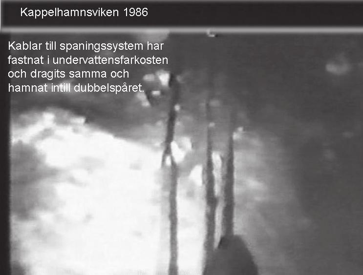 Bild 4: Kablar har fastnat i den bottengående farkosten och dragits med en sträcka innan de lossnade eller gick av.