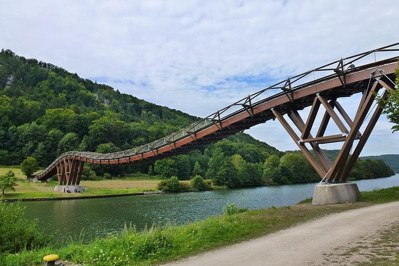 Spännbandsbro, Essing, Tyskland Största spännvidd: 74 m Bärande konstruktion: Spännbandskonstruktion