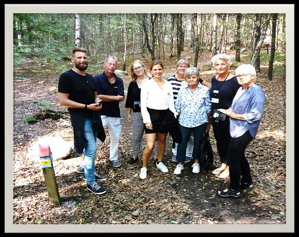 Sjukhuslärarbesök från Småland och Skåne i Halmstad! Under en vänlig augustisol träffas vi uppe på Galgberget i Halmstad där länssjukhuset ligger.