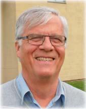 Kyrkans roll i det moderna samhället. 3. Hjortshög. 4. Jag har alltid arbetat med barn, just nu är min arbetsplats Gläntanskolan i Ödåkra. Sven Lindström 1.