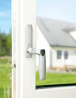 För fönster gäller samma princip som altandörrar. Samtliga öppningsbara fönster som är lätt åtkomliga bör därför förses med ordentliga lås.