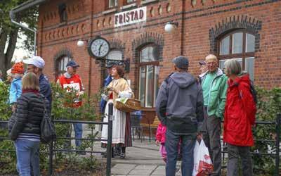 FÖR ALLAS BÄSTA! Bo Fika Solvikens sommargård Fik 73 Länsvägen 10, Borgstena, 033-26 39 99 vid Ärtingen Självhushåll, 033-26 81 20 www.fristadsmissionskyrka.